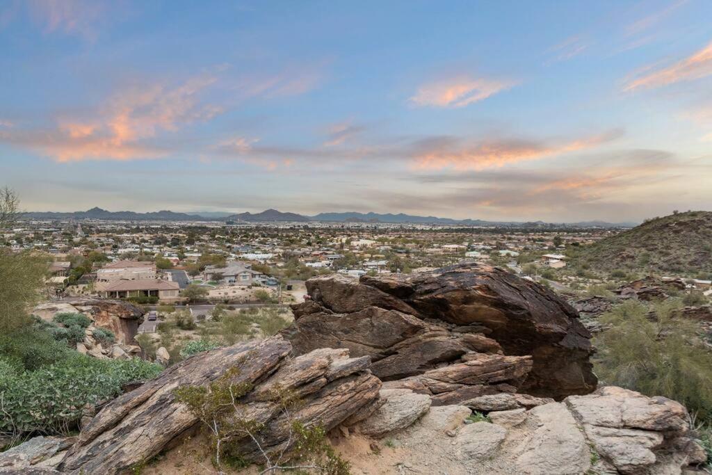 The Hummingbird House, Sauna & Mountain Views! Phoenix Bagian luar foto